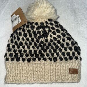 NWT Hat- Fuza Wool of Denmark